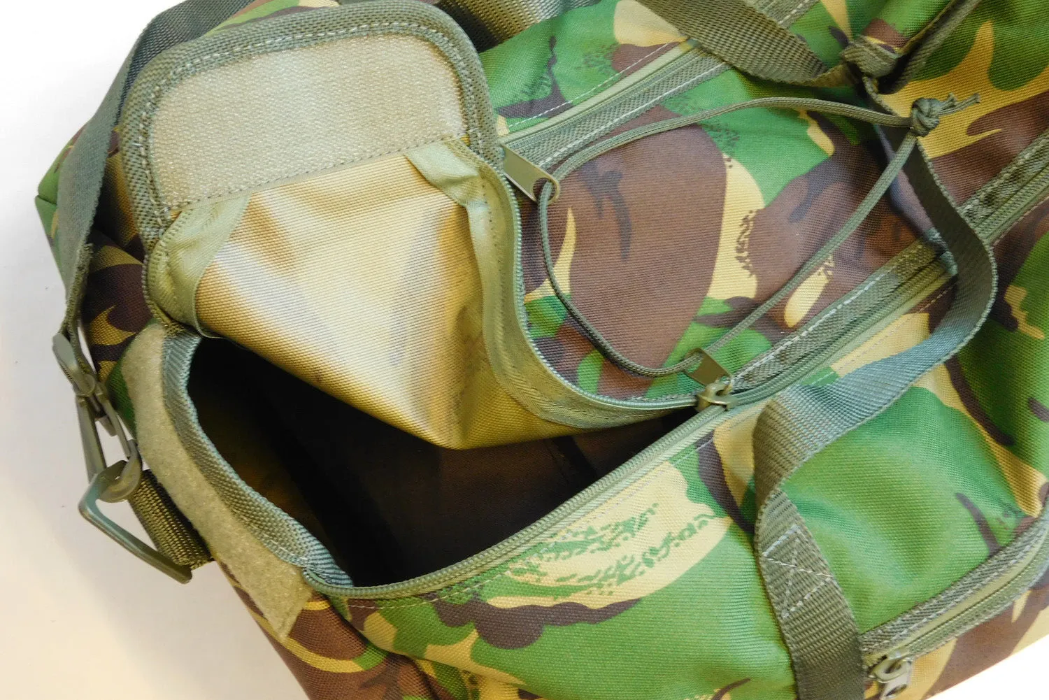 Cotswold Aquarius Kit Bag