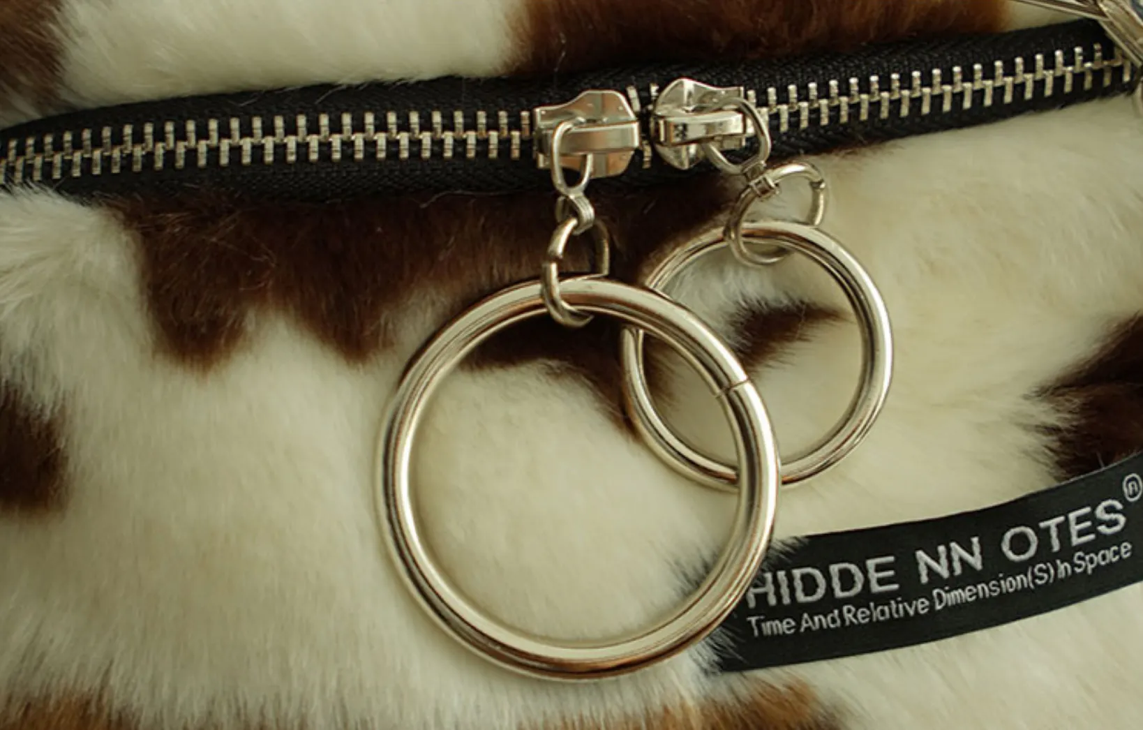 HIDDENNOTES Cow Print Faux Fur Crossbody Bag