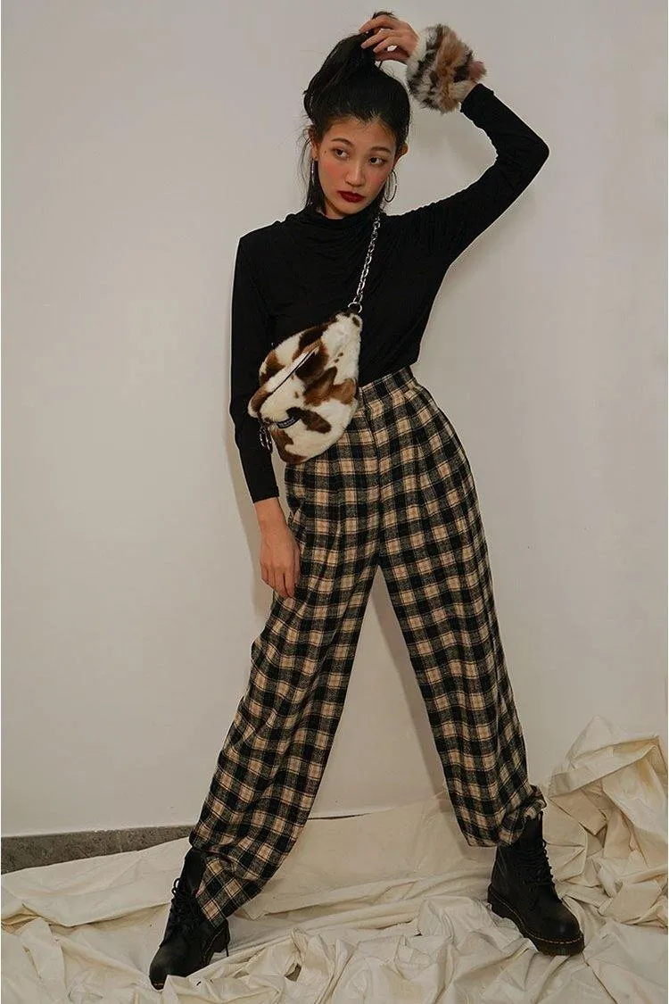 HIDDENNOTES Cow Print Faux Fur Crossbody Bag
