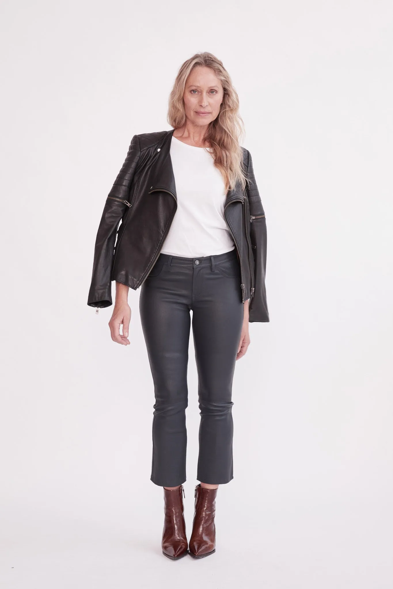 Midtown Kick Flare Pant Ink Stretch Leather